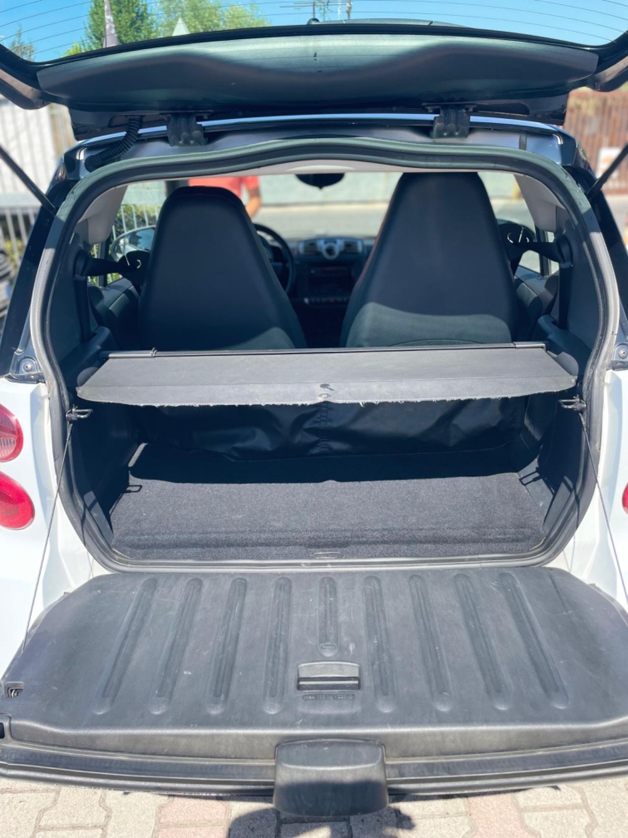 Smart ForTwo 1000 52 kW MHD coupé passion