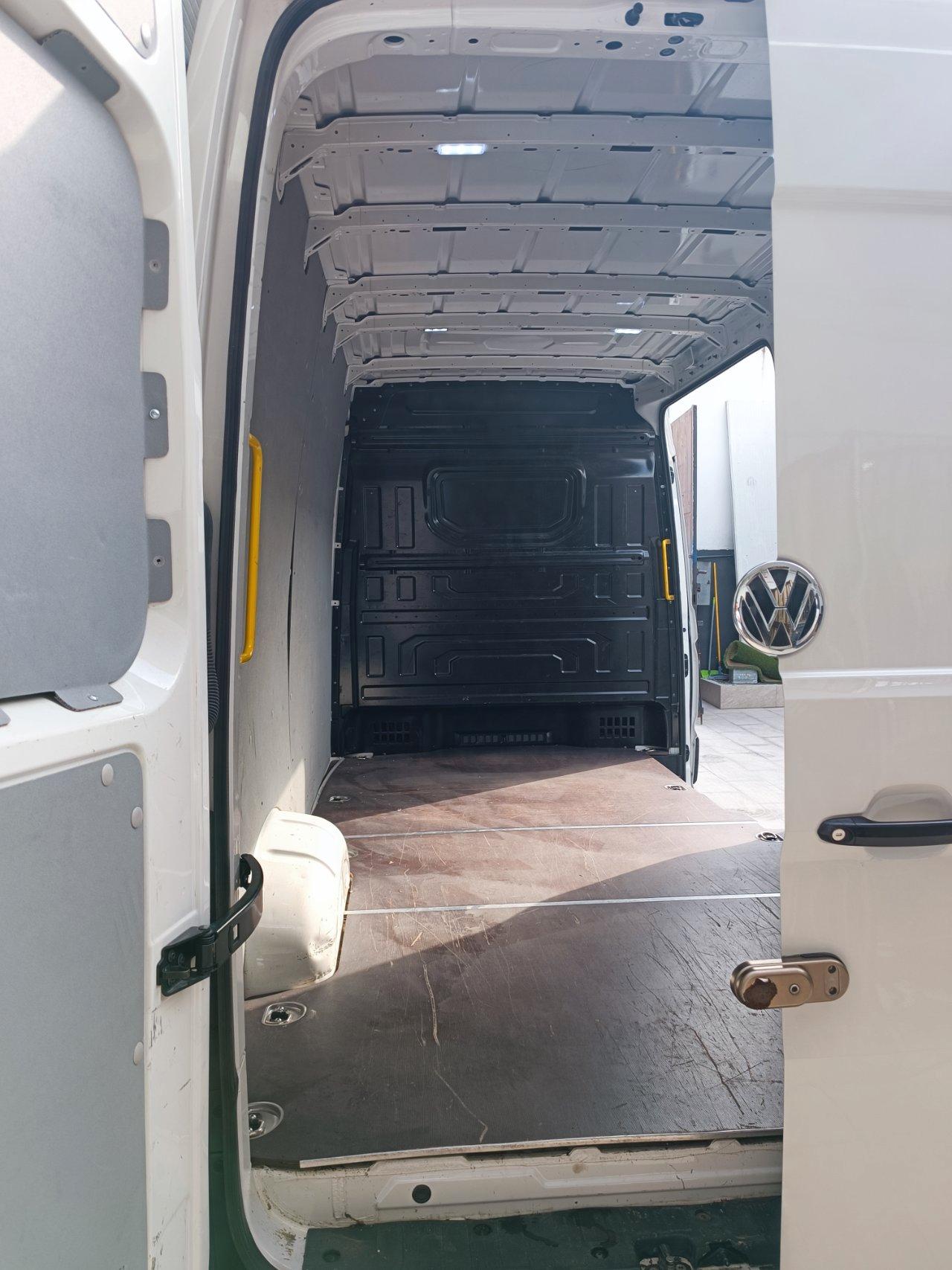Volkswagen Crafter / Man 140 CV 35