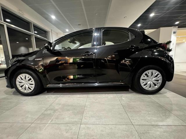 TOYOTA Yaris 1.5 Hybrid 5 porte Active