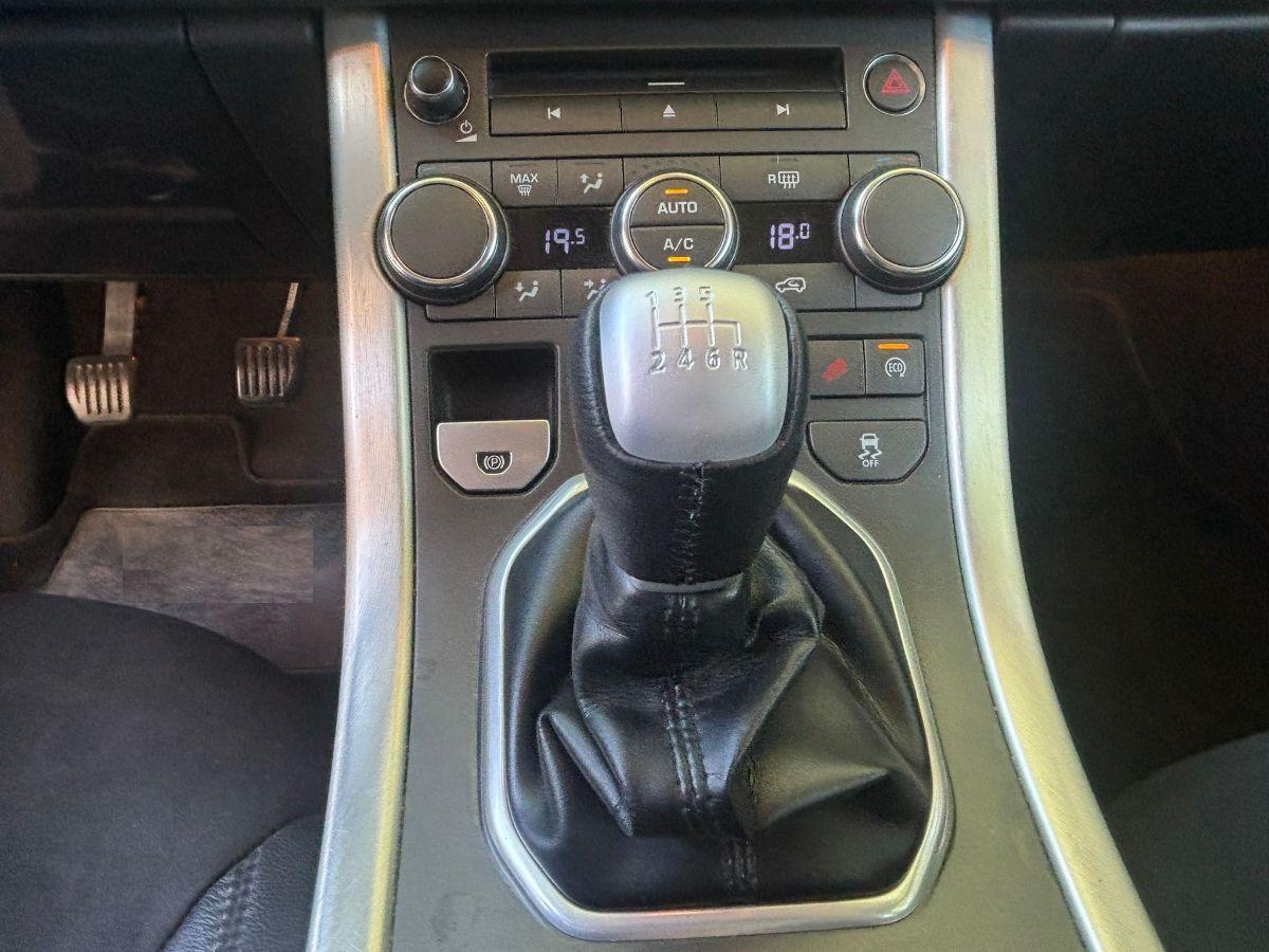 Land Rover Range Rover Evoque 2.2 150cv TD4 6m 5p. Prestige