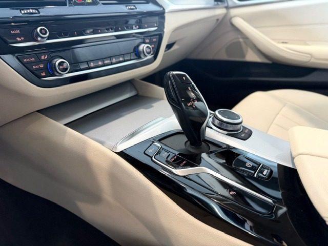 BMW 520 d 190CV 48V BERLINA CERCHI DA 20