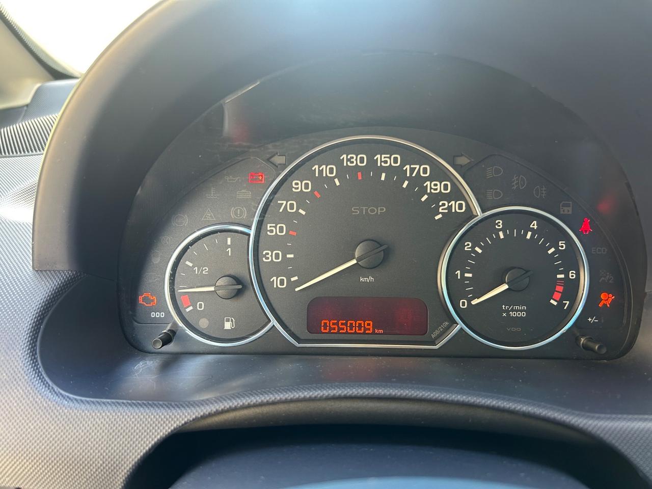 Peugeot 1007 1.4 Trendy