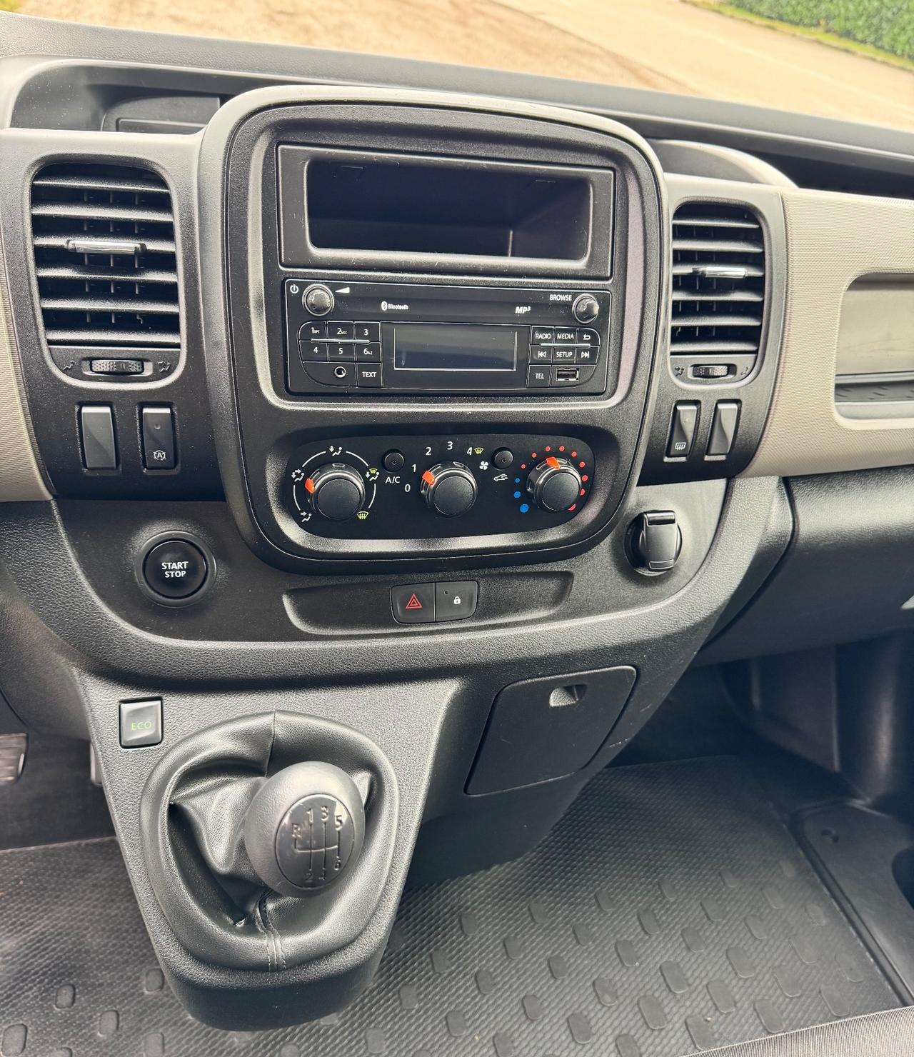 RENAULT TRAFIC 1.6 DCI 95 cv FURGONE VAN AUTOCARRO