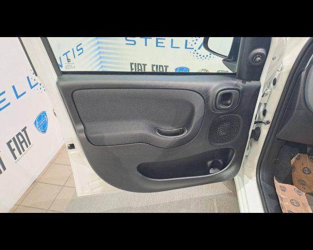 FIAT Panda 1.0 firefly hybrid Icon s&s 70cv 5p.ti