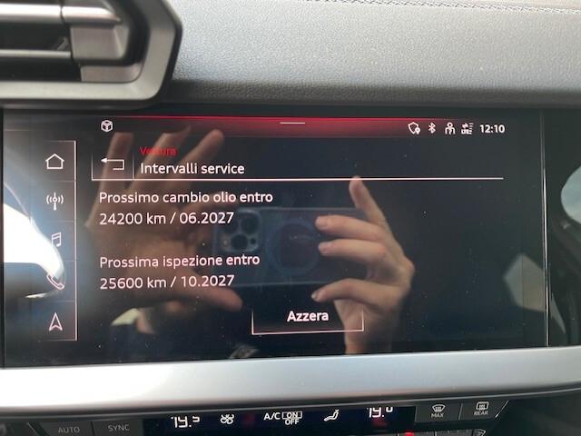 Audi A3 Sportback 40 Tdi Q- S-tr. S-line, 19", Look nero