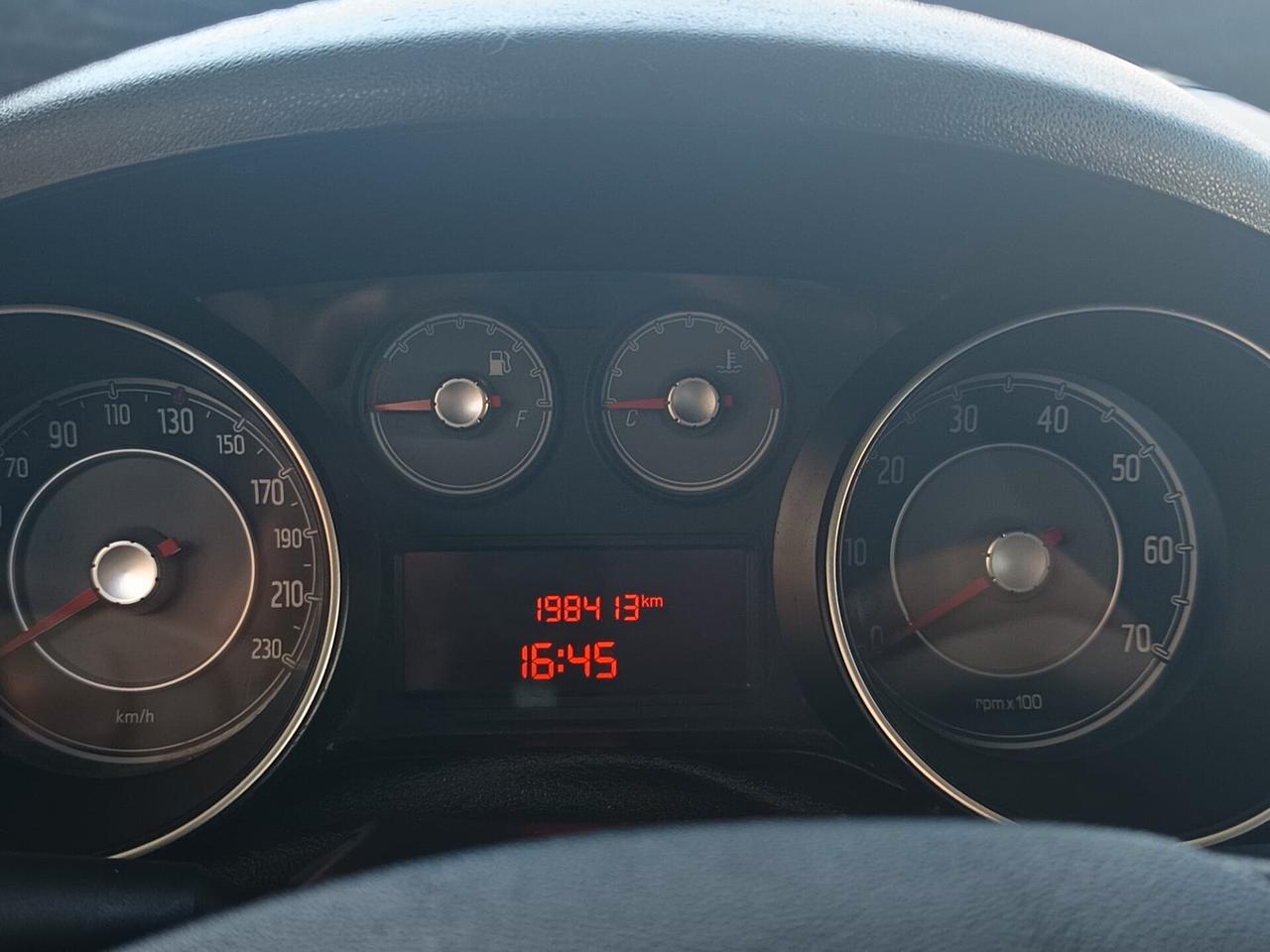 Fiat Punto 2013 - 1.3mjt Lb automobili