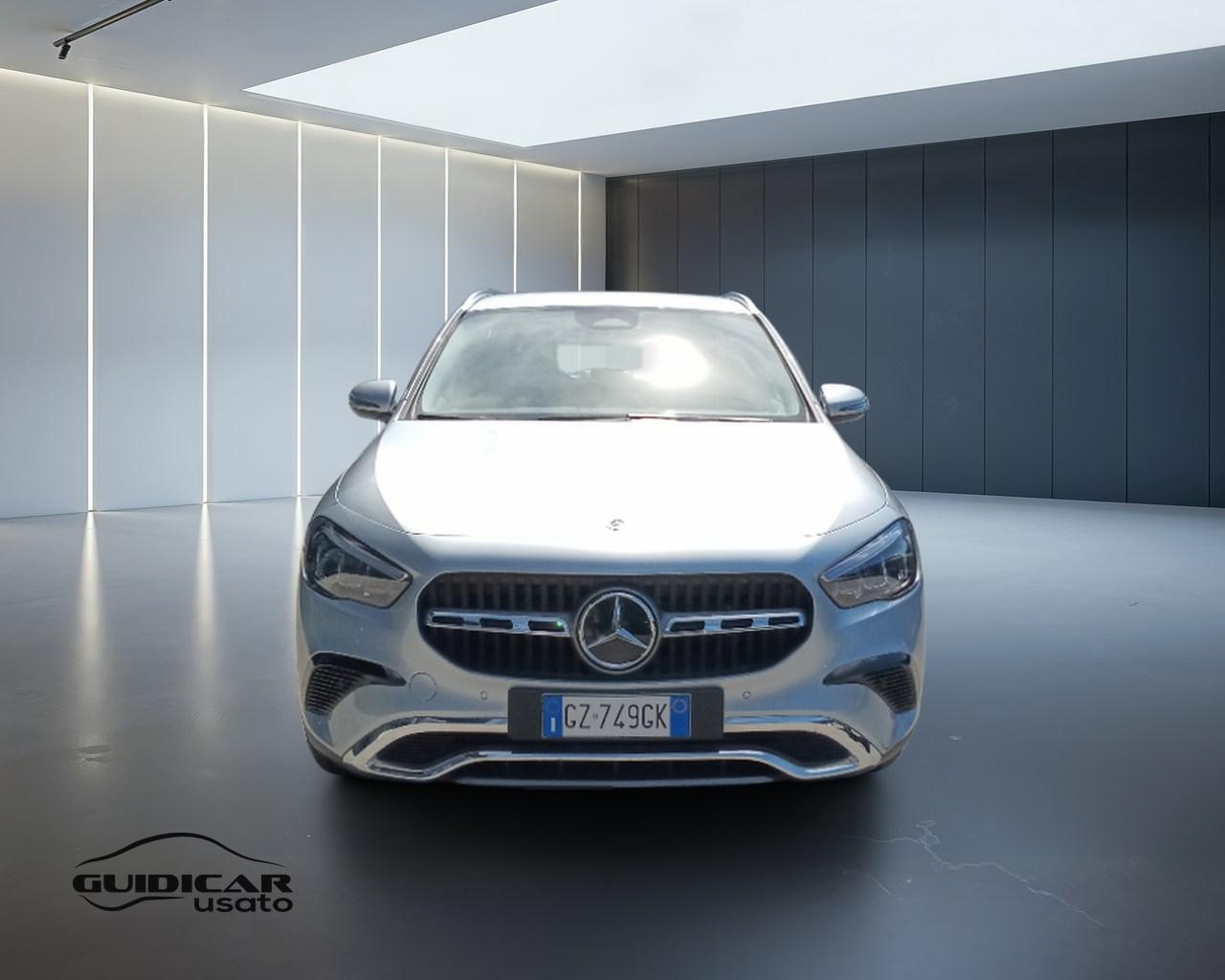 Mercedes-Benz GLA-H247 2023 - GLA 180 d Progressive Advanced auto