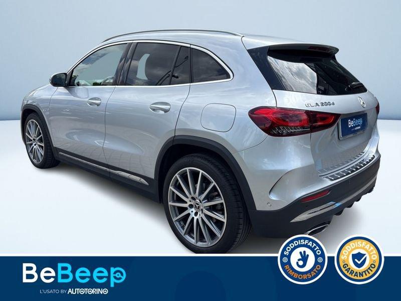 Mercedes-Benz GLA 200 D PREMIUM 4MATIC AUTO