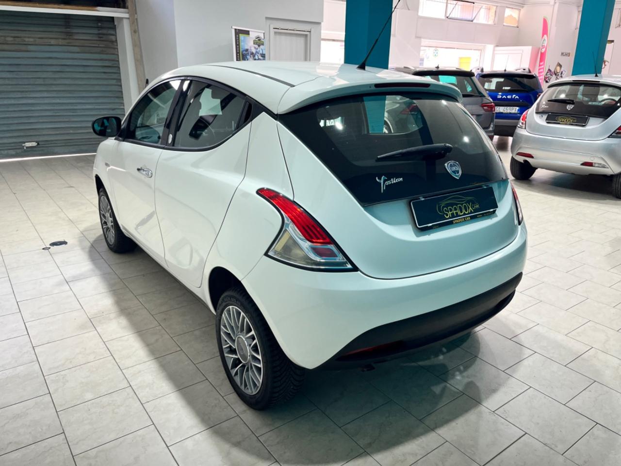 LANCIA YPSILON 2013 METANO *UNICOPROPRIETARIO