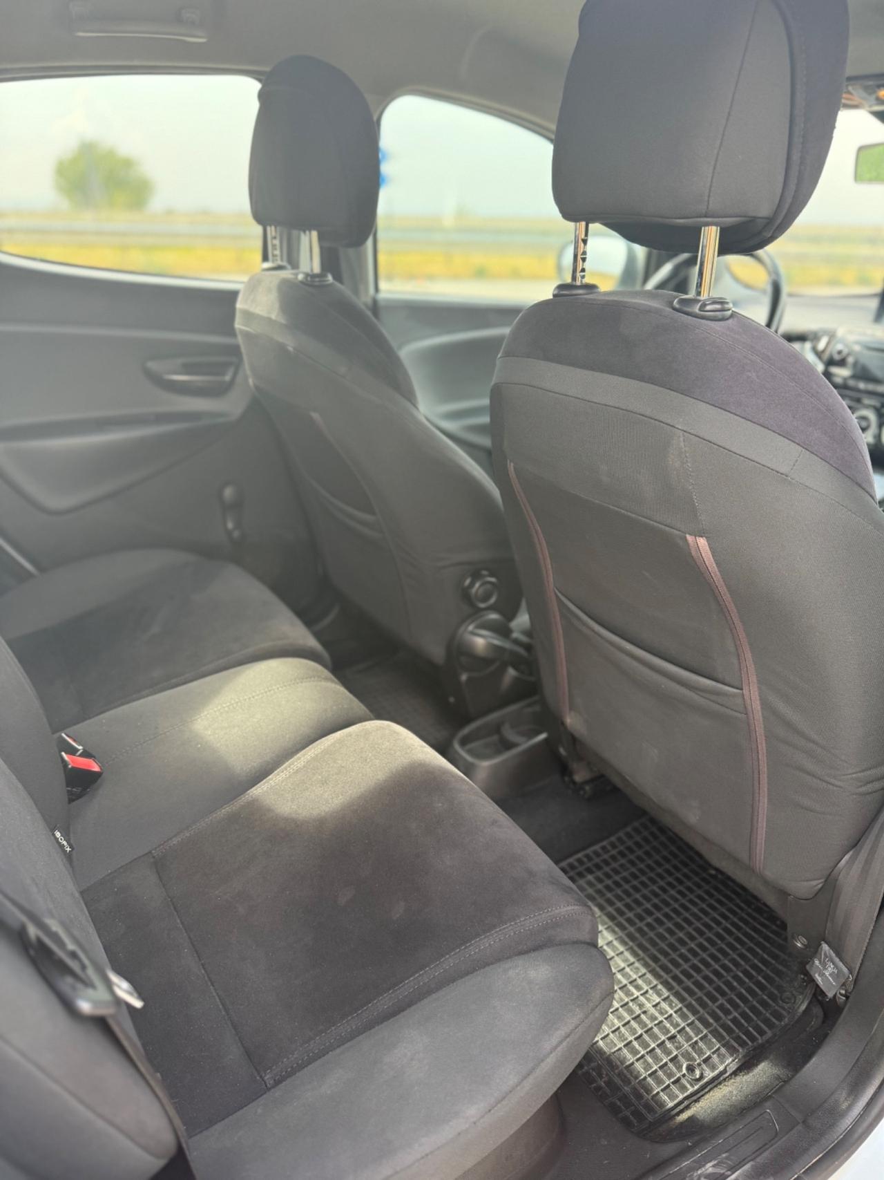 Lancia Ypsilon 1.3 MJT 16V 95 CV 5 porte S&S Platinum