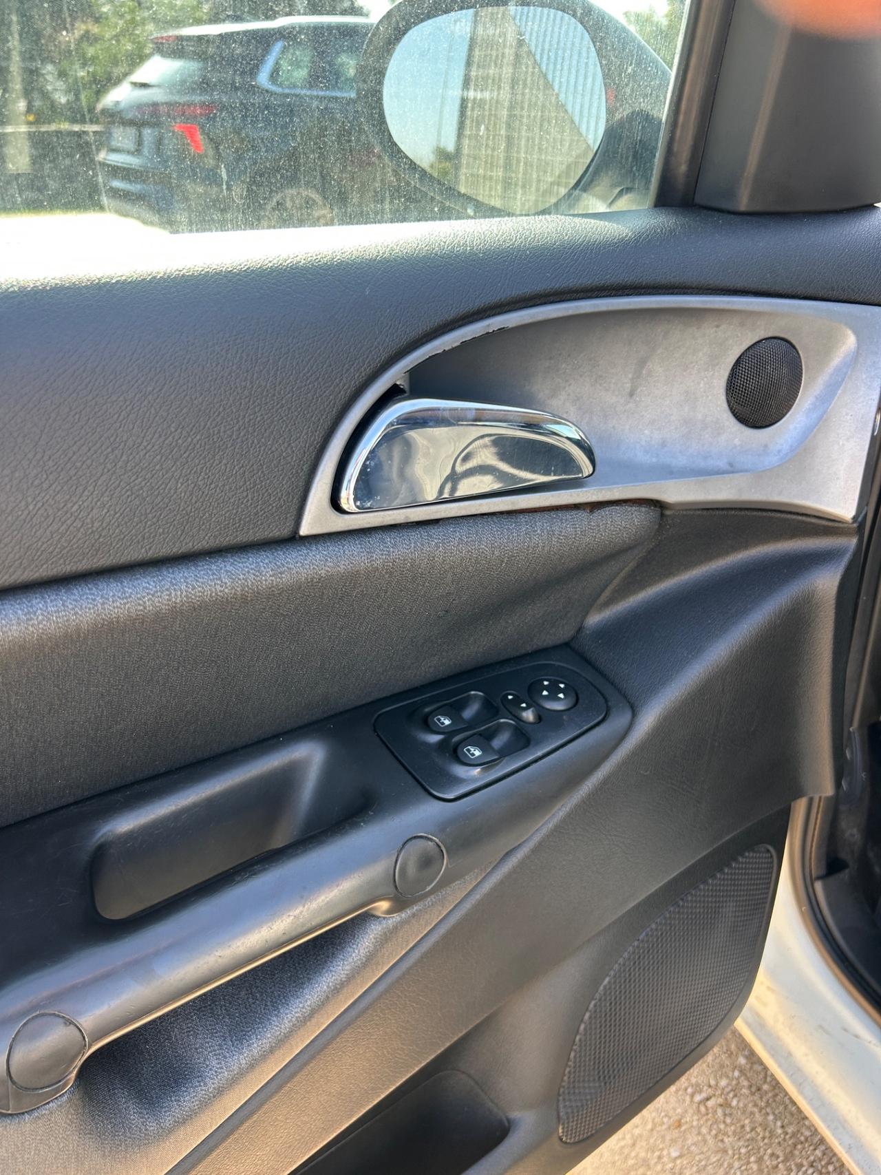 Lancia Ypsilon 1.3 MJT 75 CV MOMO DESIGN-2007