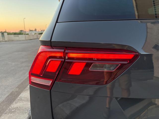 VOLKSWAGEN Tiguan 2.0 TDI 150 CV SCR DSG Life