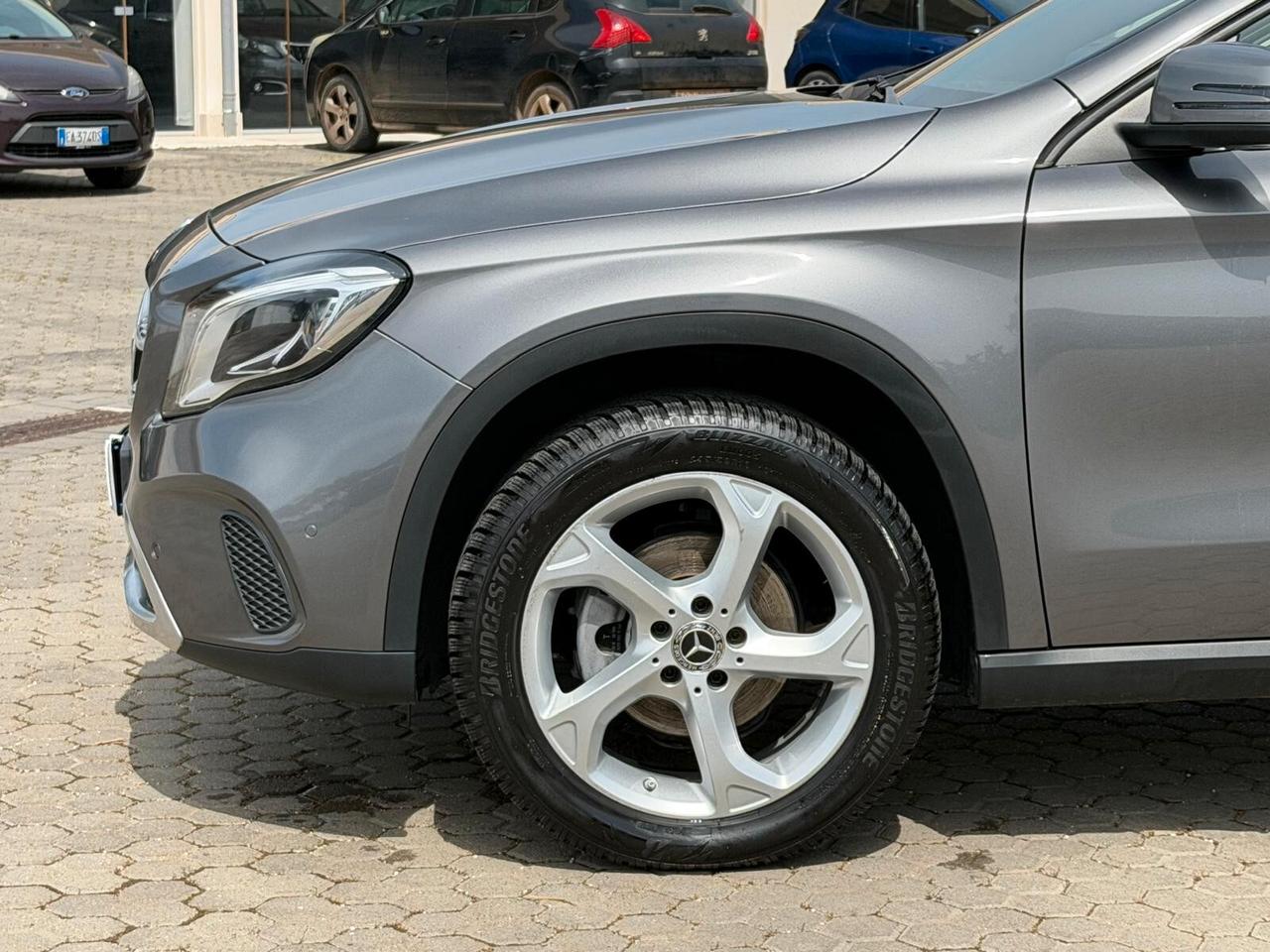 Mercedes-benz GLA 200 d Automatic 4Matic Premium