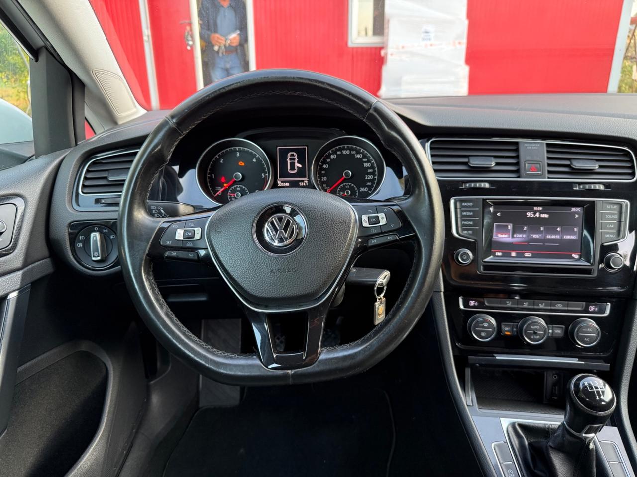 Volkswagen Golf 1.6 TDI 5p. Highline