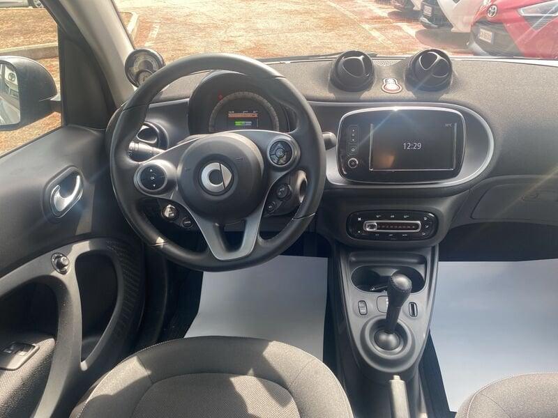 smart fortwo EQ Passion