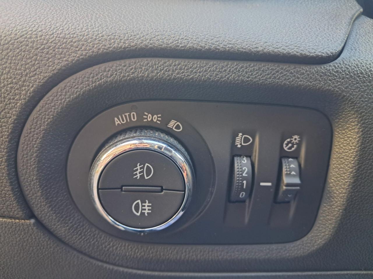 Opel Grandland X 1.5 diesel Ecotec Business Edition