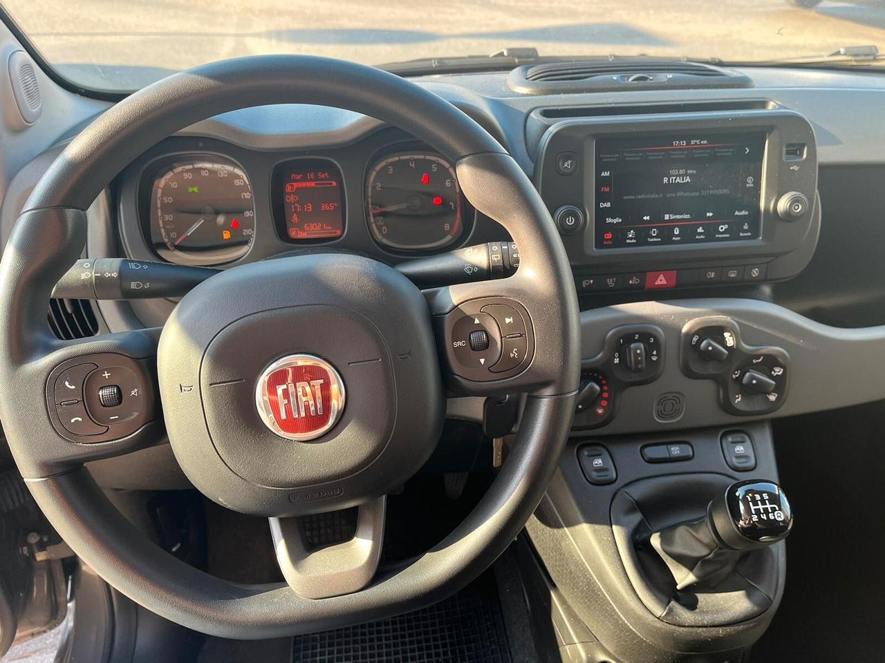Fiat Panda 1.0 FireFly Hybrid City Cross Carplay