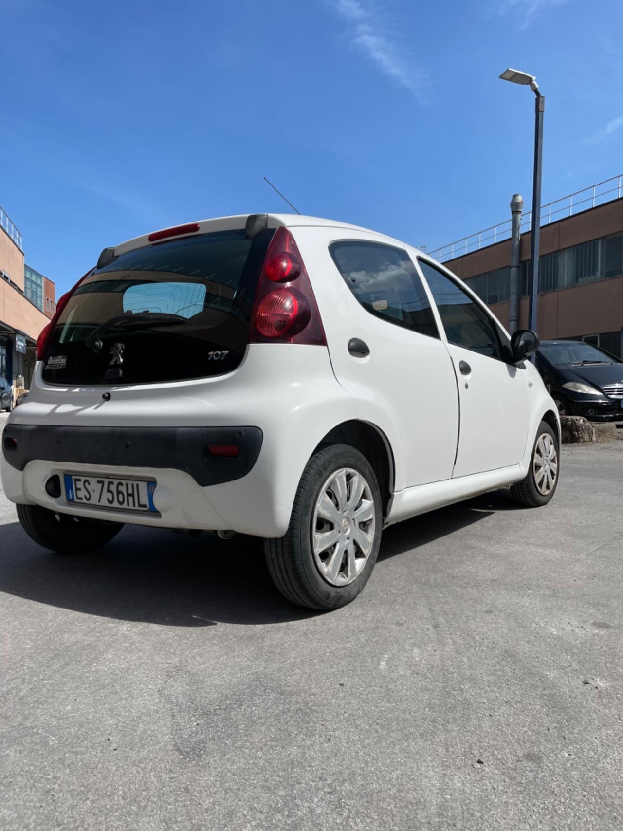 Peugeot 107 1.0 68CV 5p. Active 2Tronic