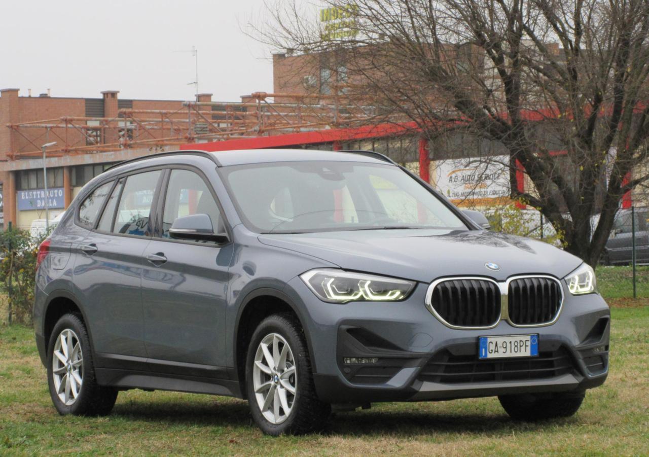BMW X1 sDrive20d Business Advantage auto CAMERA/HEAD-UP