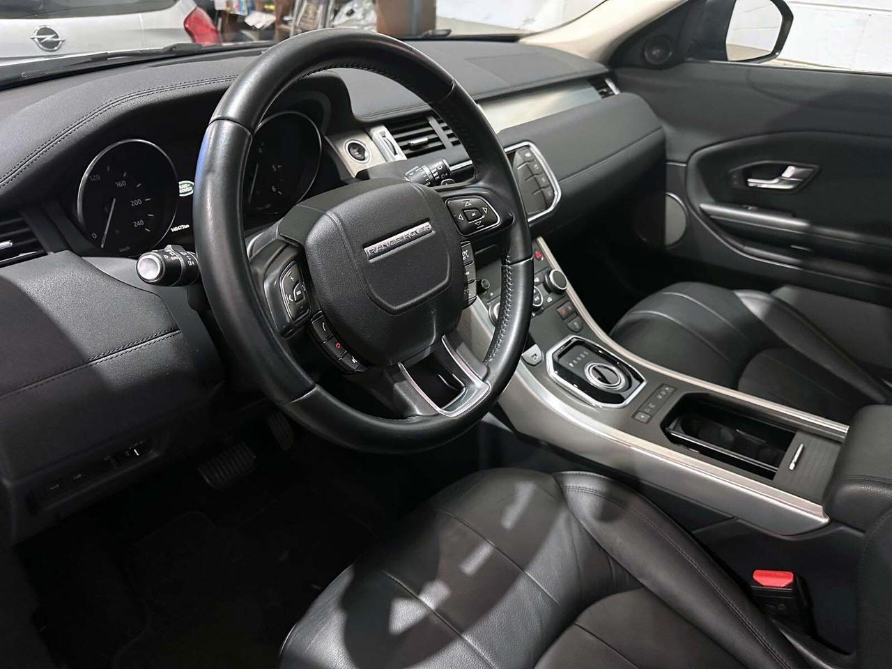 Land Rover Evoque Evoque 2.0 TD4 150 CV 5p. Pure interni in pelle Garantita