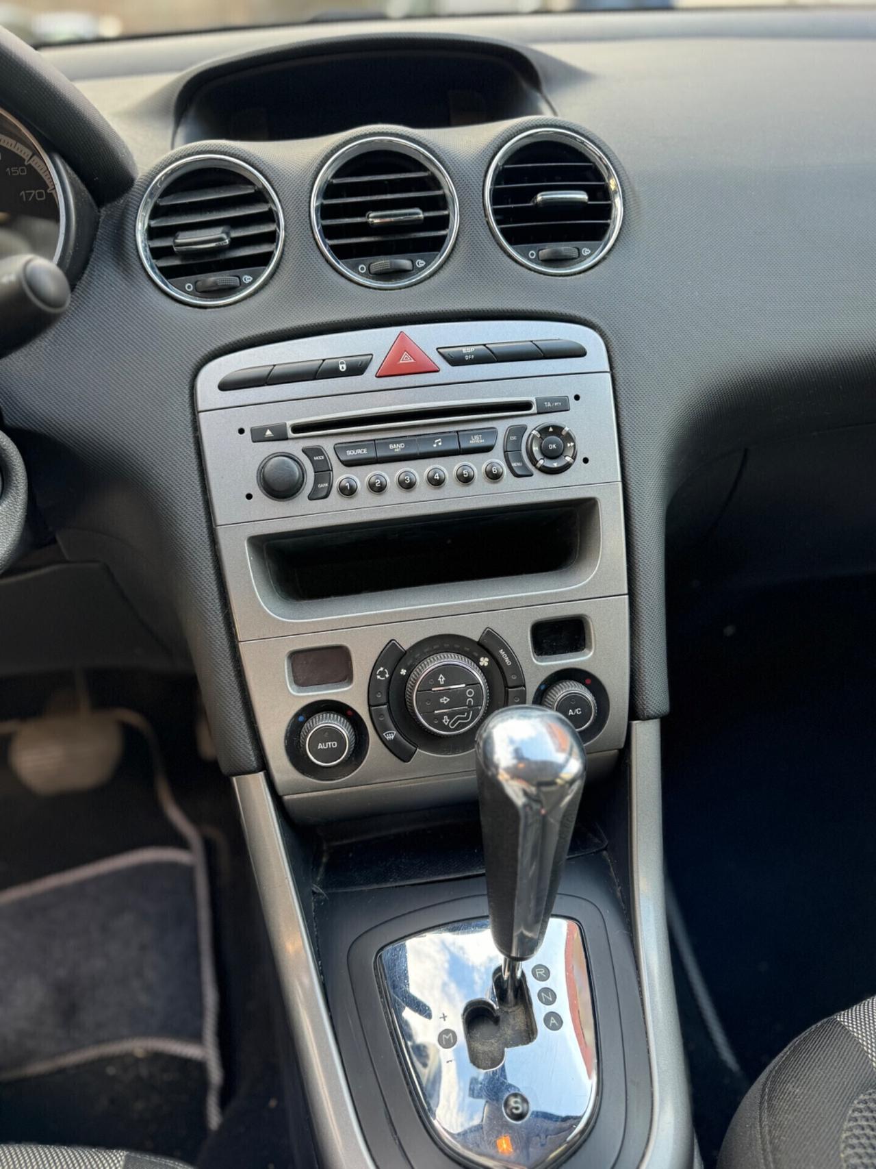 Peugeot 308 1.6 8V HDi 112CV cambio robototizzato 5p. Premium