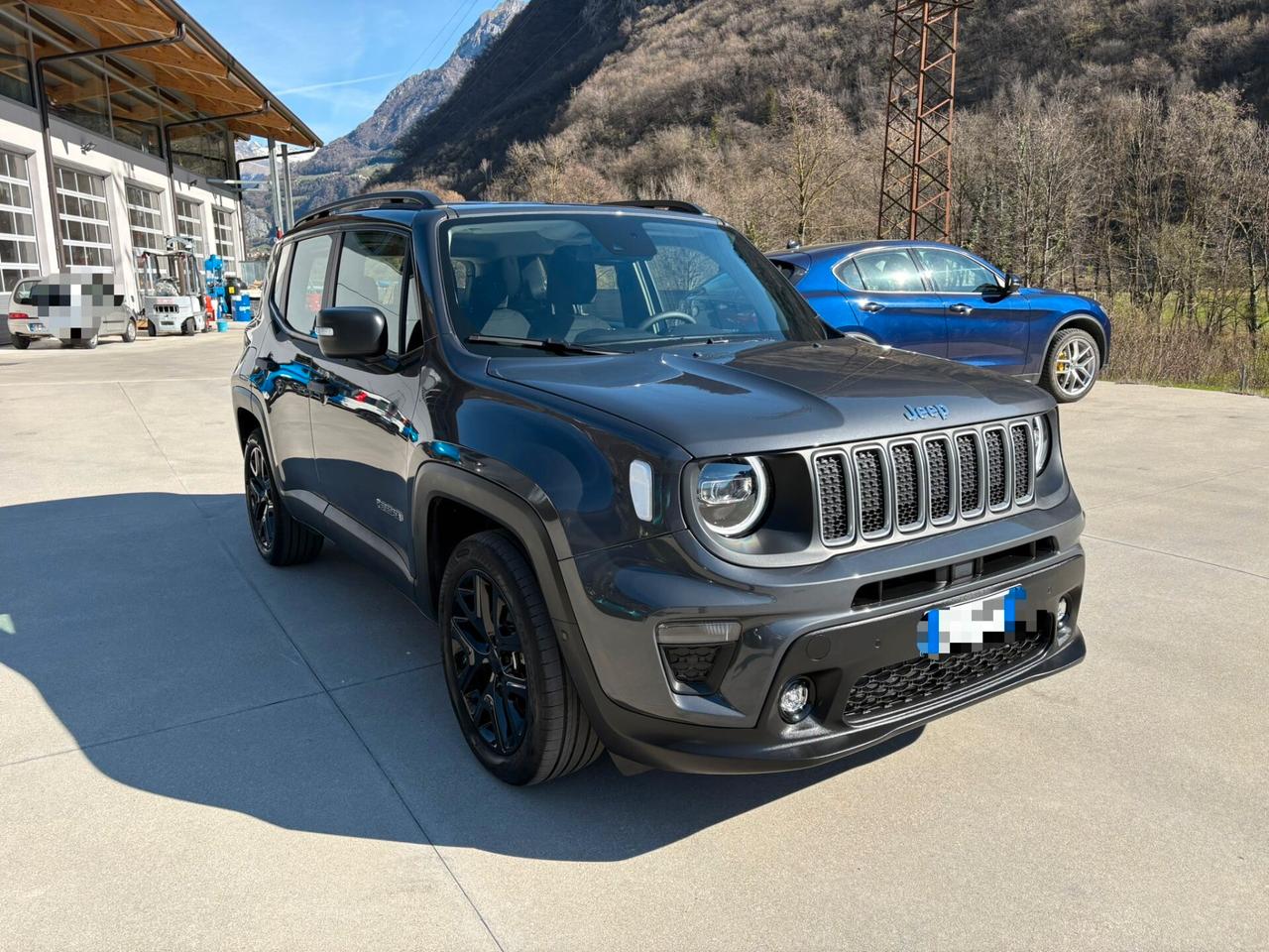 Jeep Renegade 1.5 Turbo T4 MHEV Summit