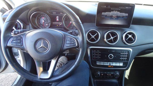 MERCEDES-BENZ GLA 200 d Automatica "Executive", Garanzia, 2° Treno gomme