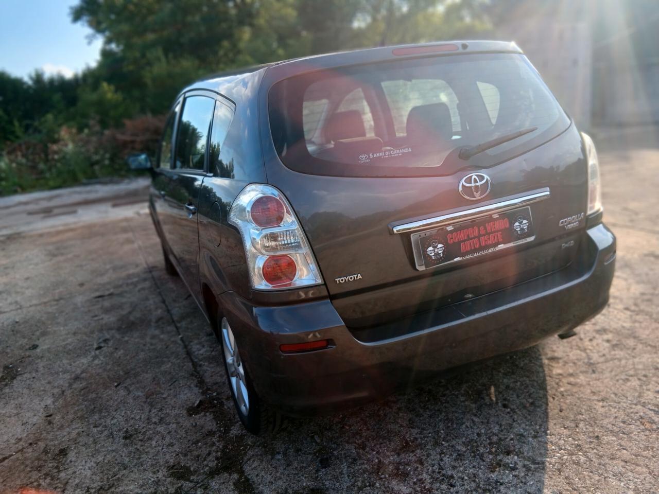 Toyota Corolla Verso 2.2 16V D-4D Sol 7pti