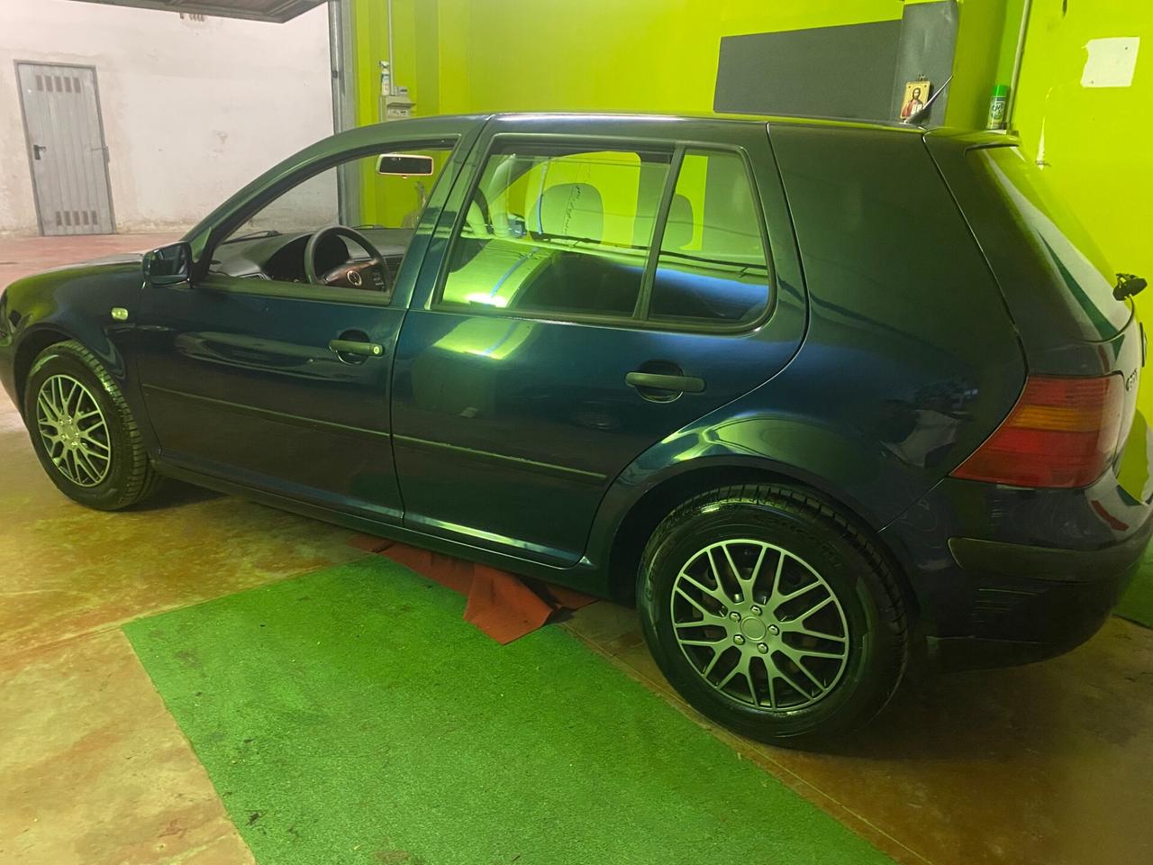 Volkswagen Golf 1.9 TDI/110 CV cat 5p. Comfortline