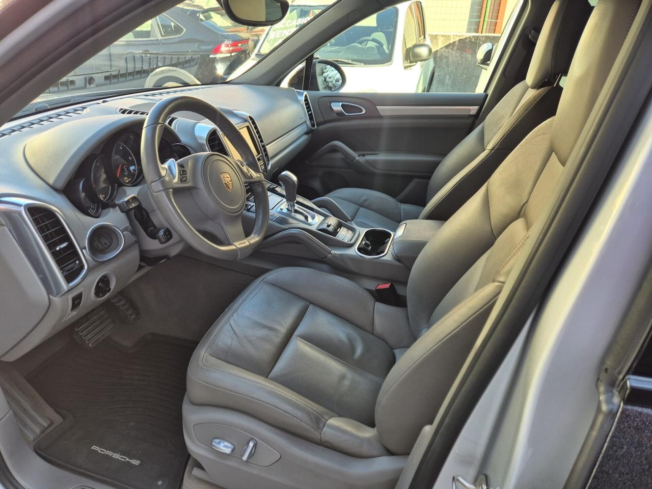 PORSCHE CAYENNE 3.0 V6 tdi tiptronic