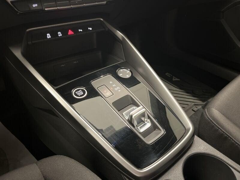 Audi A3 SPORTBACK 35 TDI S TRONIC BUSINESS ADVANCED