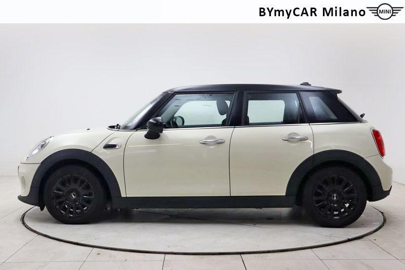 Mini Cooper D 1.5 D Cooper D Boost Auto