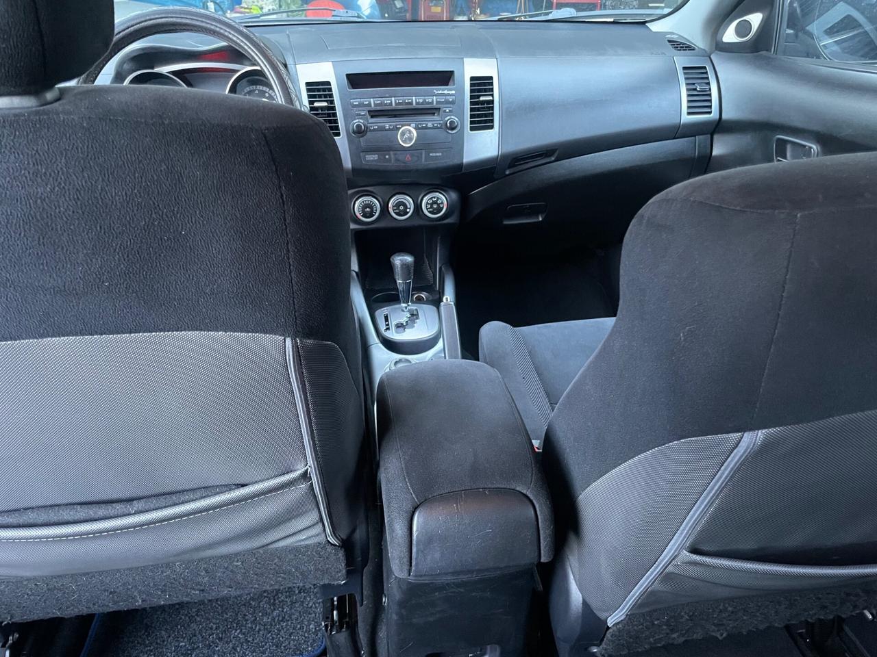 Mitsubishi Outlander 2.4 benzina gpl 7 posti