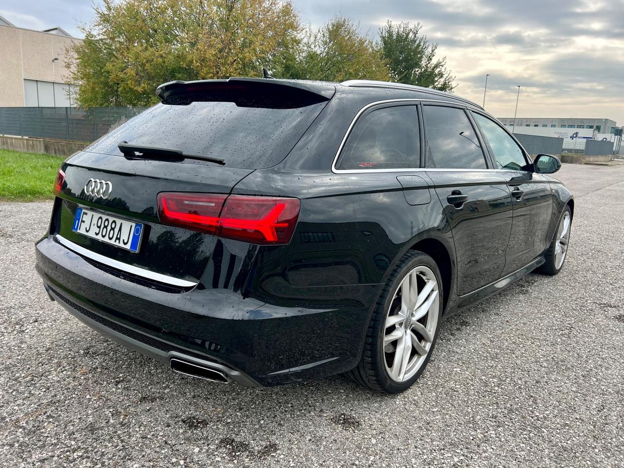 Audi A6 Avant 3.0 TDI quattro S tronic Business