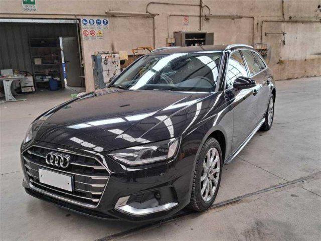 AUDI A4 Avant 35 TDI/163 CV S tronic Business Advanced