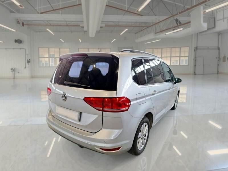 Volkswagen Touran 2.0 TDI 150 CV SCR DSG Business BlueMotion Technology
