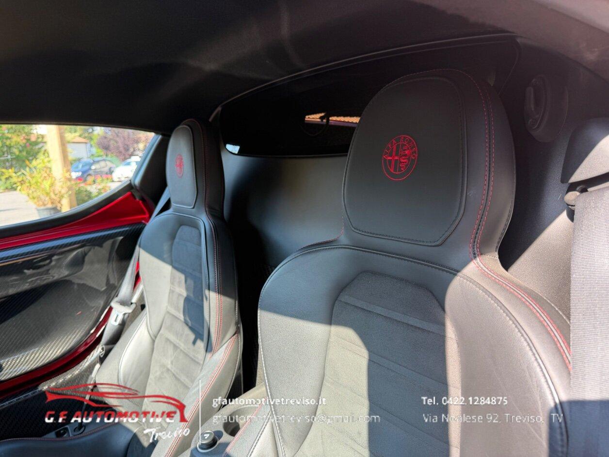 Alfa Romeo 4C Coupe 1750 tbi 240cv tct E6