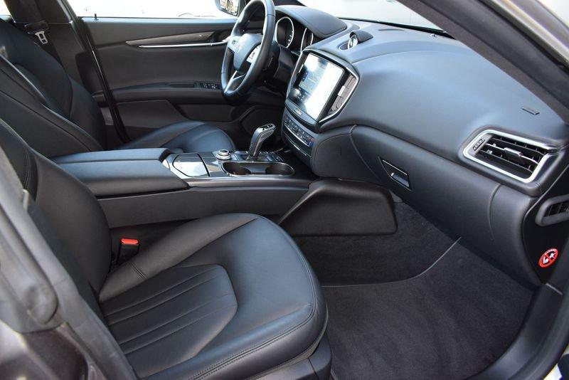 Maserati Ghibli 3.0 Diesel SOLO 24.000 KM