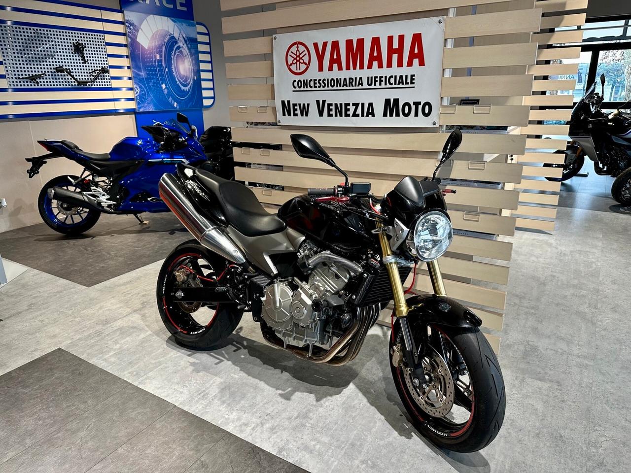 Honda Hornet 600 - 2006