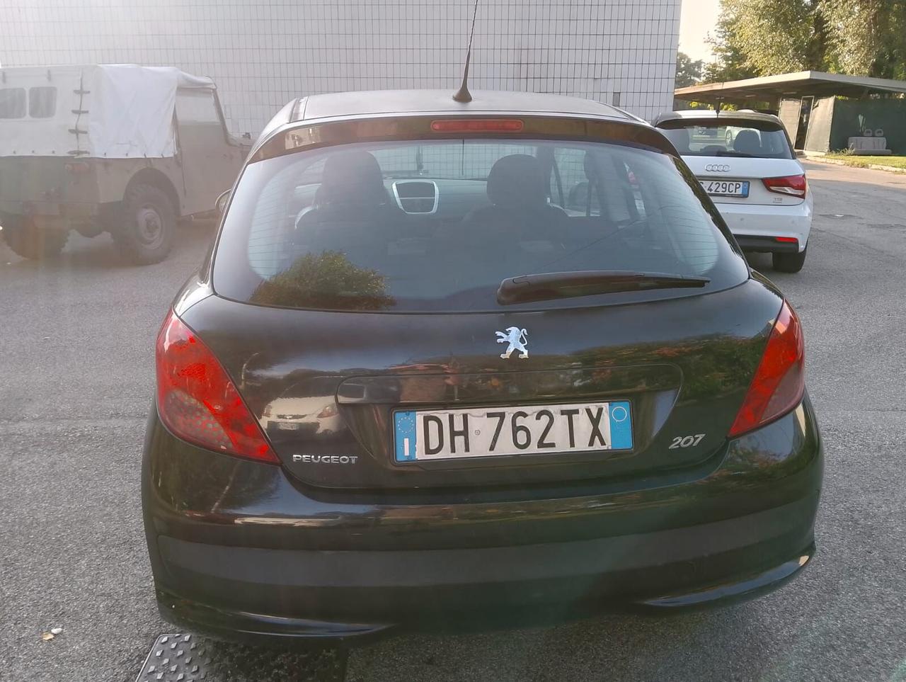 Peugeot 207 1.4 8V 75CV 3p. Energie Sport ECO GPL