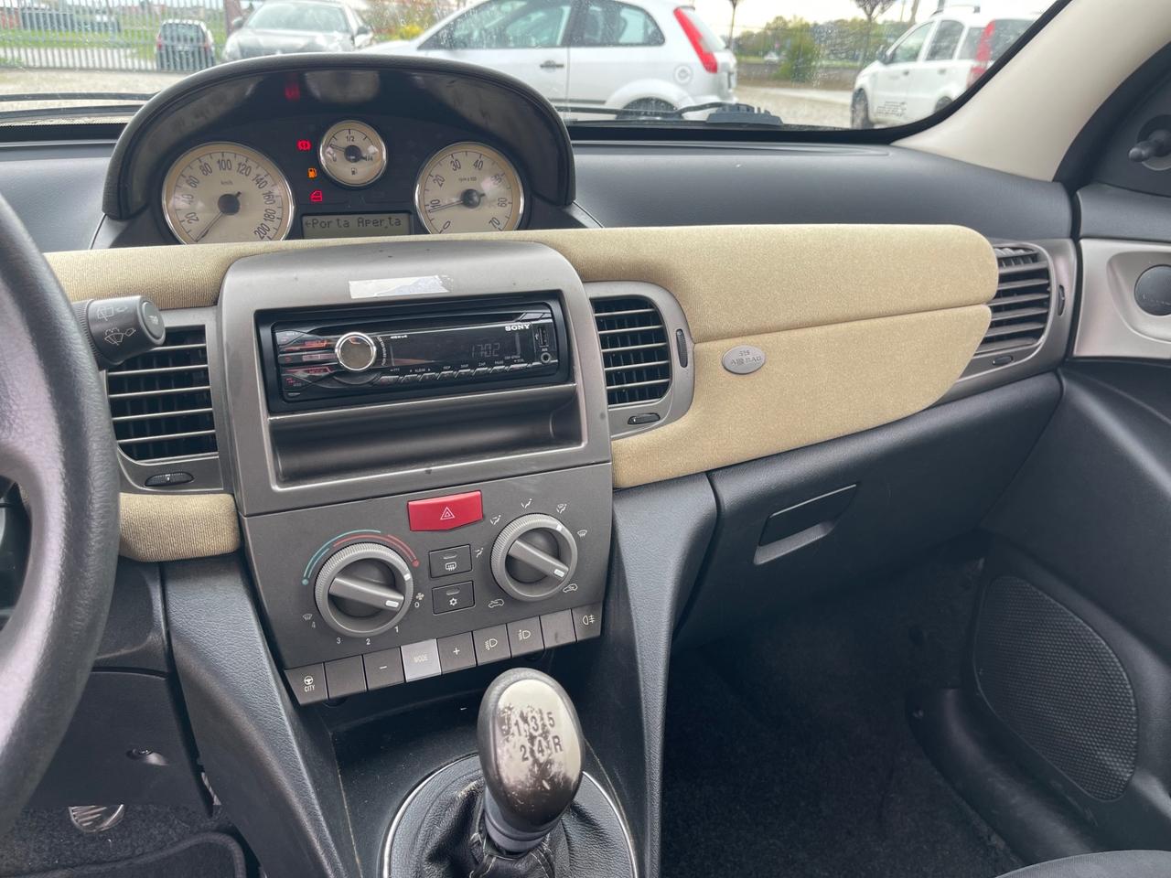 Lancia Ypsilon 1200 Benzina GPL