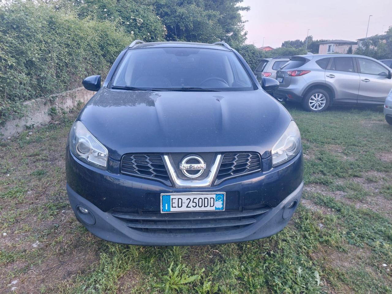 Nissan Qashqai Qashqai+2 2.0 dCi DPF Tekna