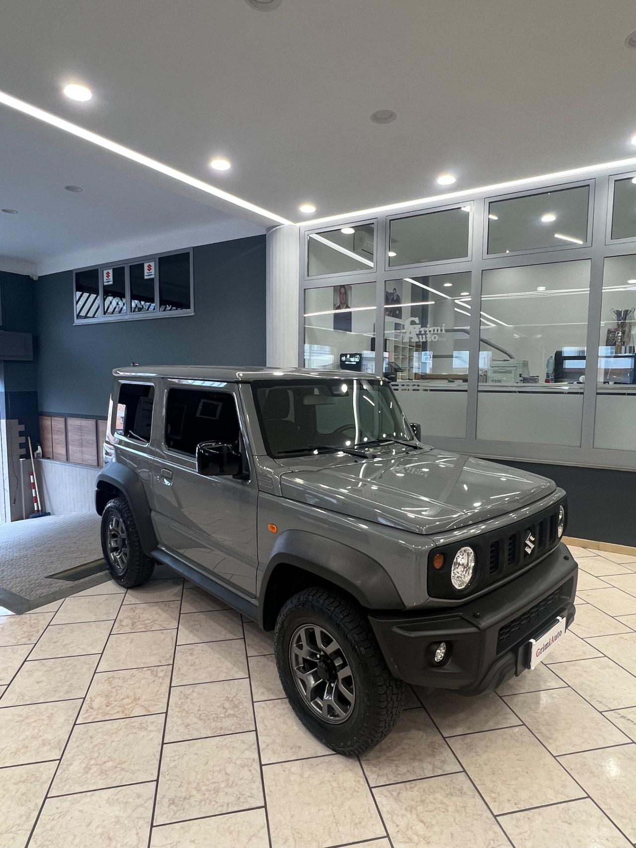 Suzuki Jimny 1.5 4AT Top