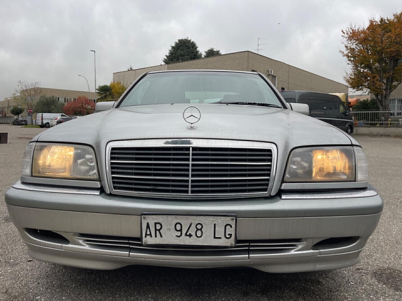 MERCEDES-BENZ C250 TURBODIESEL 150CV GANCIO TRAINO 1500KG