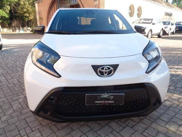 Toyota Aygo X 1.0 VVT-i 72 CV 5 porte Active S-CVT NESSUN VINCOLO DI FINANZIAMENTO