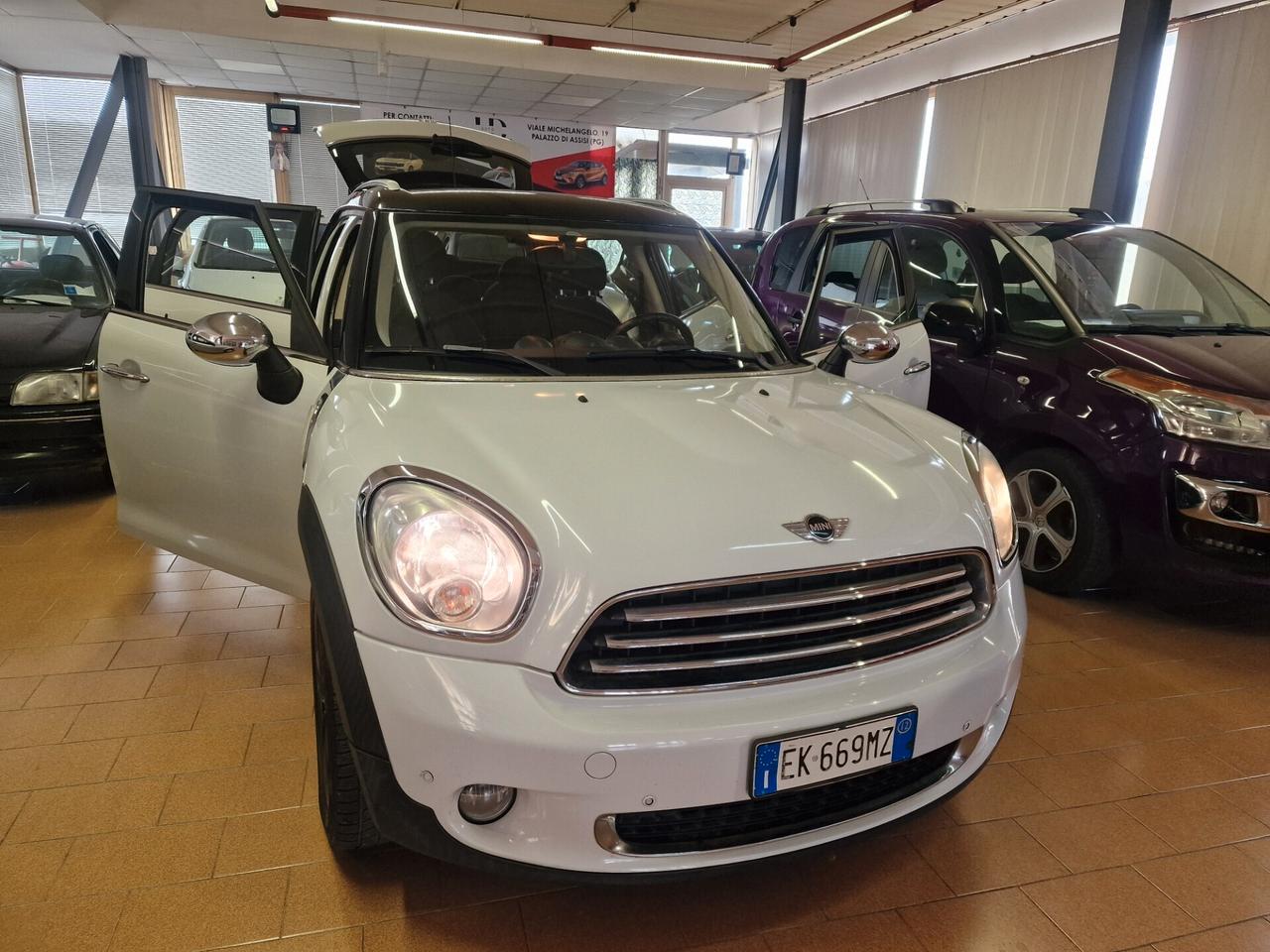 Mini Cooper D Countryman 1.6, 102 mila chilometri ,ok neopatentati