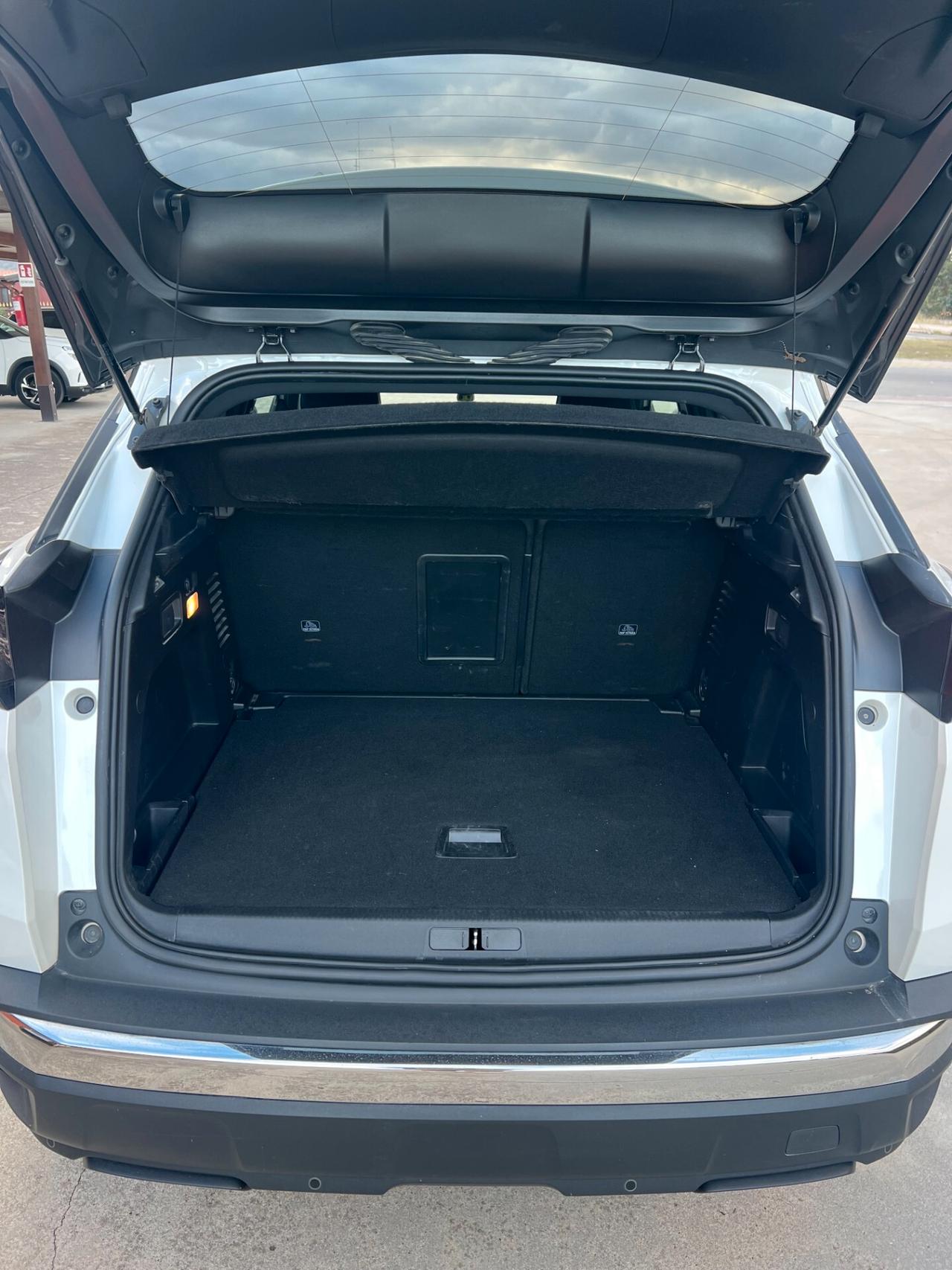 Peugeot 3008 BlueHDi 130 S&S EAT8 Allure