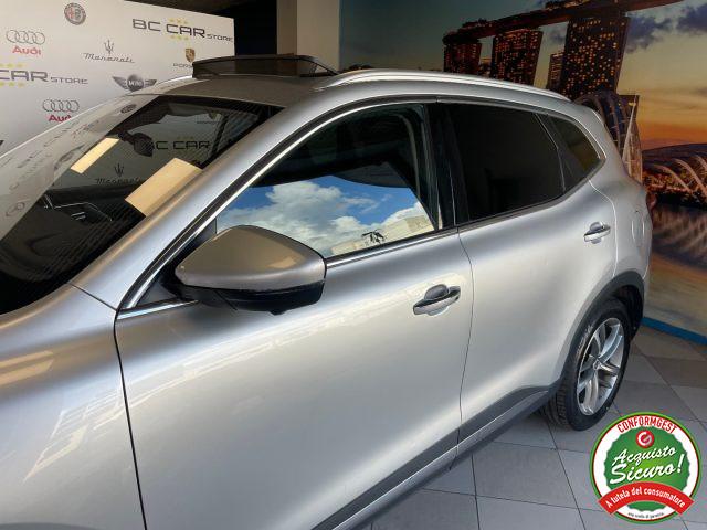 MG HS 1.5T-GDI AT Luxury *TETTO