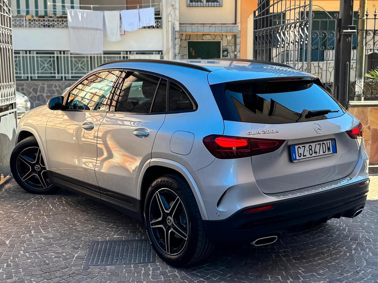 Mercedes-benz GLA 200 d Automatic AMG Line Premium Plus