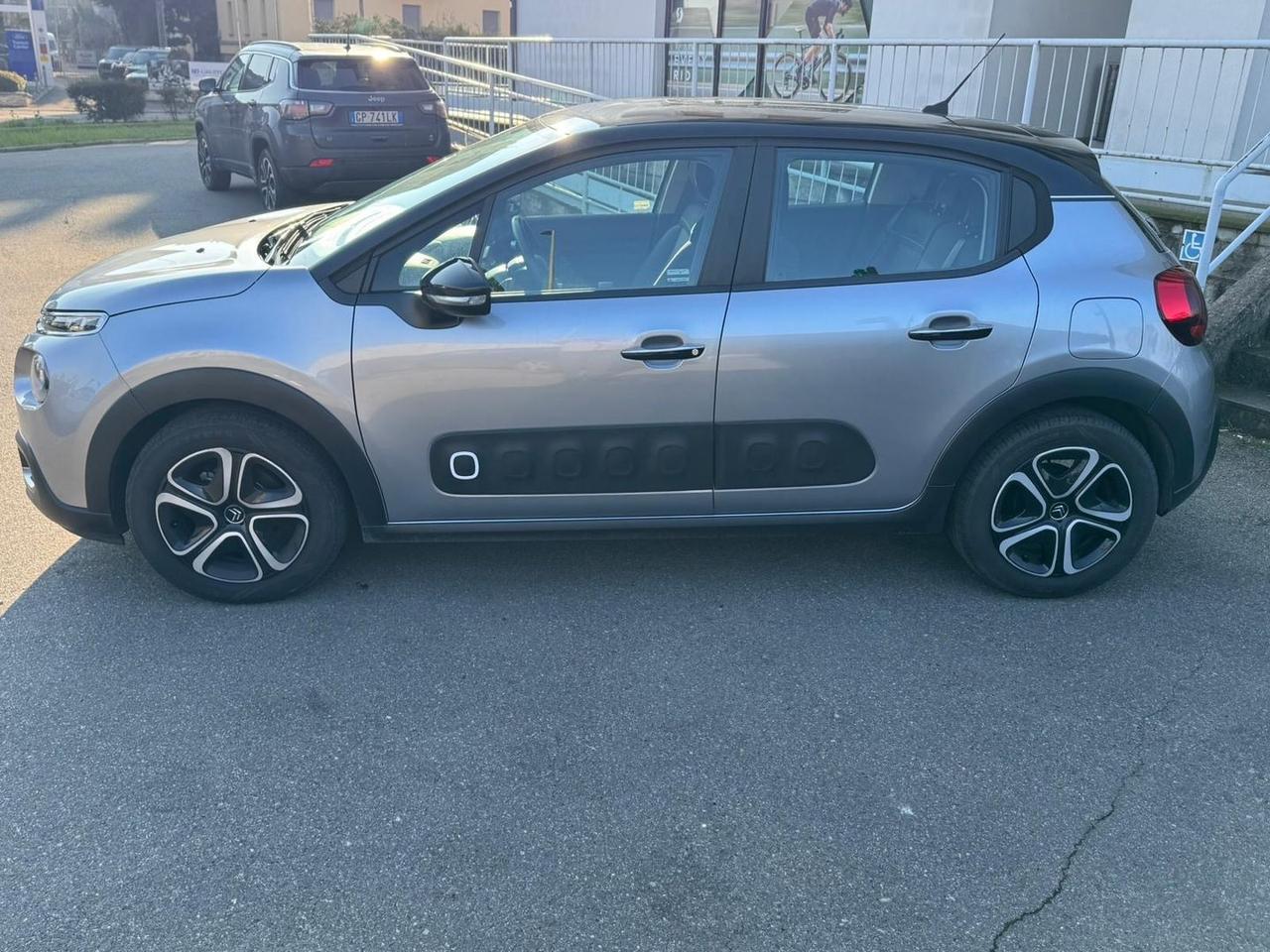 Citroen C3 Shine 1.2 PureTech 83 #8589